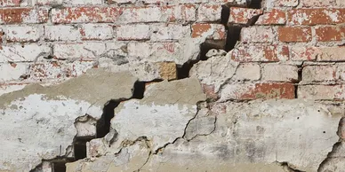 tuck masonry damage